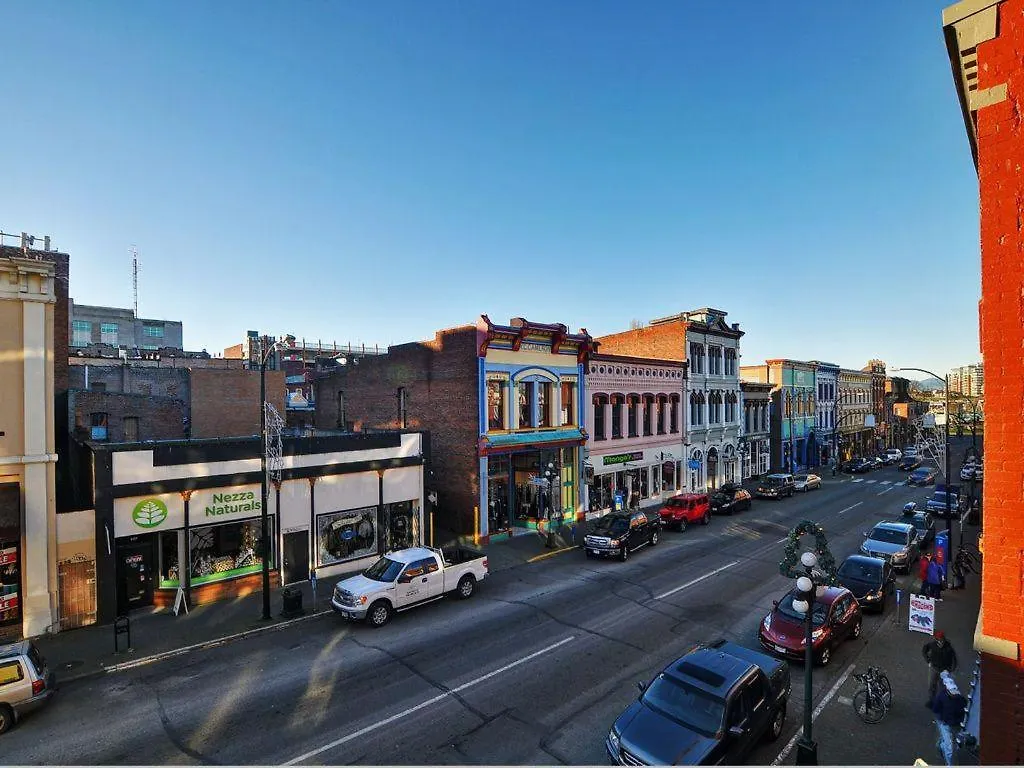 Gorgeous Luxury 2 Bedroom 2 Bath Condo In Old Town Victoria Canada